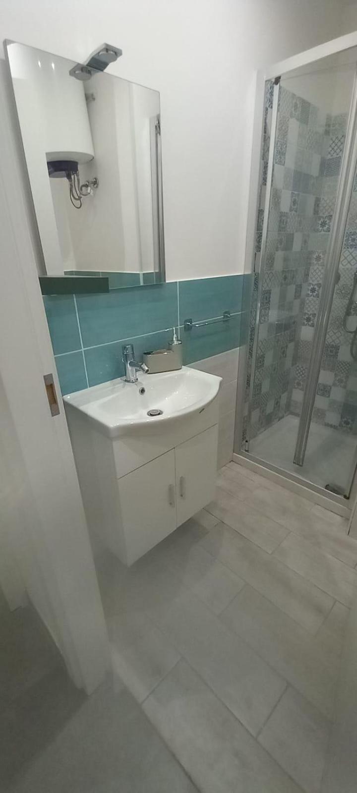 Affittacamere Cozy Enna - Metro Re Di *